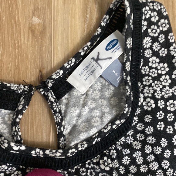 Maternity clothing - Picture 5 of 5